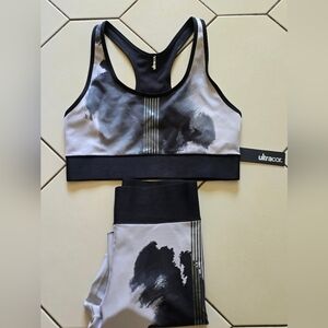Ultracor Set- Black and Gray Sports Bra with Matching Leggings